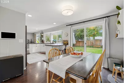 2430 SW Willowbrook Ave, Gresham, OR 97080 - Photo 8