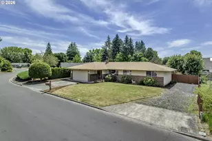 21830 SW Blaine St, Beaverton, OR 97003 - Photo 2