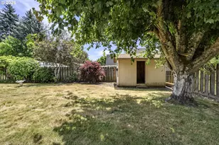 21830 SW Blaine St, Beaverton, OR 97003 - Photo 28