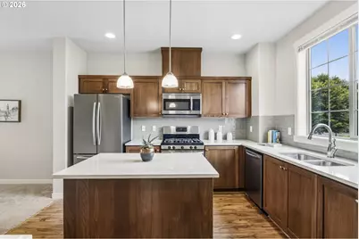 28440 SW Villebois Dr, Wilsonville, OR 97070 - Photo 10
