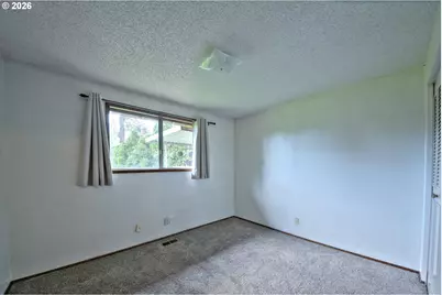 1798 Gilham Rd, Eugene, OR 97401 - Photo 14