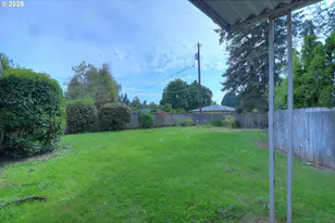 1798 Gilham Rd, Eugene, OR 97401 - Photo 24