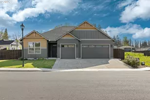 135 SE Airedale Ave, La Center, WA 98629 - Photo 2