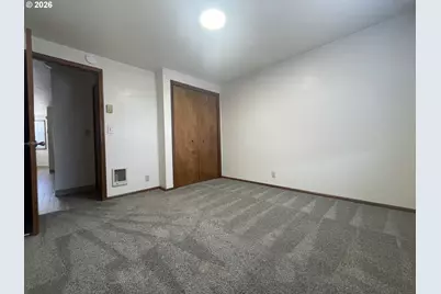 1217 R St, Springfield, OR 97477 - Photo 20