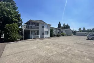 1217 R St, Springfield, OR 97477 - Photo 2