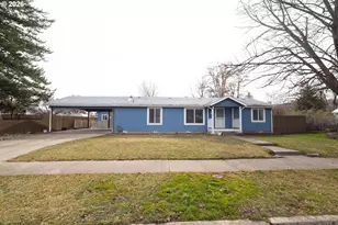 1508 Jackson Ave, La Grande, OR 97850 - Photo 2