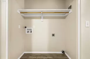 17151 SE Alder St, Portland, OR 97233 - Photo 20