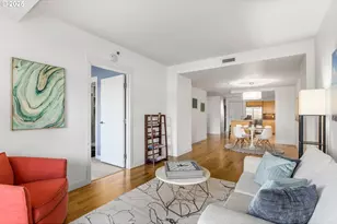 1310 NW Naito Pkwy, Portland, OR 97209 - Photo 10