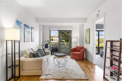 1310 NW Naito Pkwy #107, Portland, OR 97209 - Photo 8