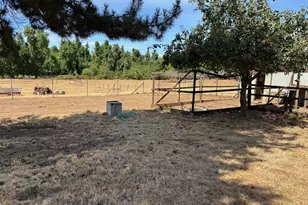 33465 Irish Ln, Creswell, OR 97426 - Photo 30
