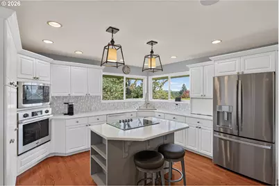 13240 Knaus Rd, Lake Oswego, OR 97034 - Photo 8