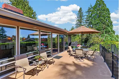 13240 Knaus Rd, Lake Oswego, OR 97034 - Photo 26