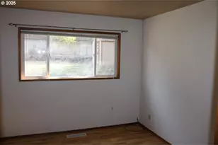 1206 SW 24th St, Pendleton, OR 97801 - Photo 12