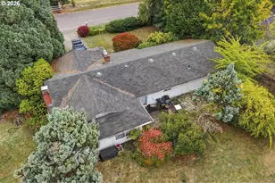 28175 SW Canyon Creek Rd S, Wilsonville, OR 97070 - Photo 8