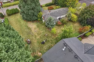 28175 SW Canyon Creek Rd S, Wilsonville, OR 97070 - Photo 4