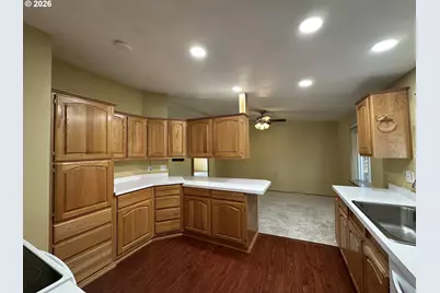 5701 NE St Johns Rd #64, Vancouver, WA 98661 - Photo 4