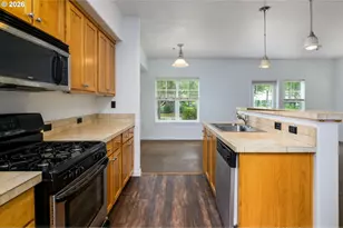 10651 NE Red Wing Way, Hillsboro, OR 97006 - Photo 10
