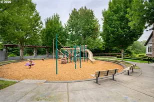 10651 NE Red Wing Way, Hillsboro, OR 97006 - Photo 22