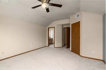 5621 NW 179th Ave, Portland, OR 97229 - Photo 22