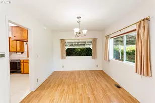 5010 SW Miles St, Portland, OR 97219 - Photo 6