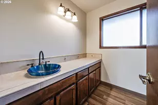 707 NW 104th St, Vancouver, WA 98685 - Photo 24