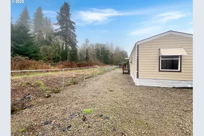 1965 Westside Hwy #97, Kelso, WA 98626 - Photo 10