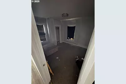 1220 S Tower Ave, Centralia, WA 98531 - Photo 2