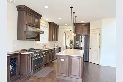 13526 SE Ellen Dr, Clackamas, OR 97015 - Photo 10