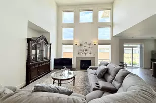 13526 SE Ellen Dr, Clackamas, OR 97015 - Photo 4