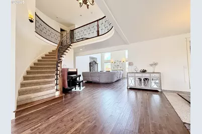 13526 SE Ellen Dr, Clackamas, OR 97015 - Photo 2