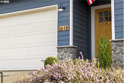 3618 Ivy Dr, Newberg, OR 97132 - Photo 2