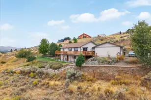 17951 Deer Park Loop, Baker City, OR 97814 - Photo 2