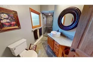 94418 Tom Cat Hill Rd, Gold Beach, OR 97444 - Photo 18