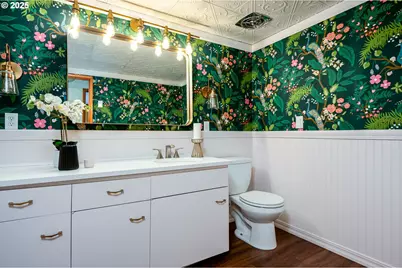 13137 SE Mill St, Portland, OR 97233 - Photo 26