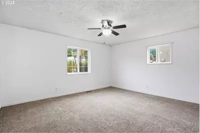 5351 Meeker Dr, Kalama, WA 98625 - Photo 24