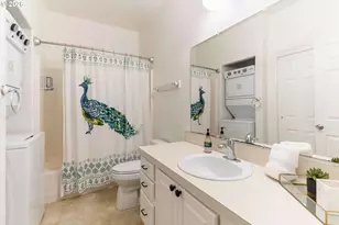 2008-2010 SE 11th Ave, Portland, OR 97214 - Photo 34