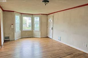 870 Kelly Blvd, Springfield, OR 97477 - Photo 2