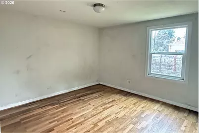 870 Kelly Blvd, Springfield, OR 97477 - Photo 12