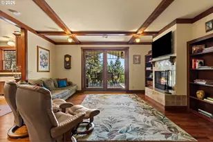 563 Lillian Ln, Roseburg, OR 97471 - Photo 4