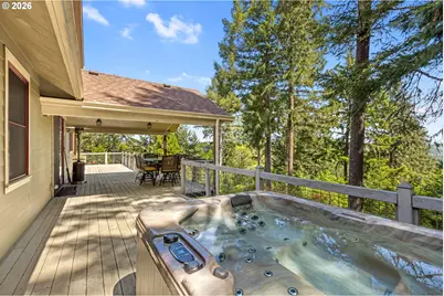 563 Lillian Ln, Roseburg, OR 97471 - Photo 40