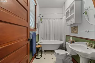 563 Lillian Ln, Roseburg, OR 97471 - Photo 26
