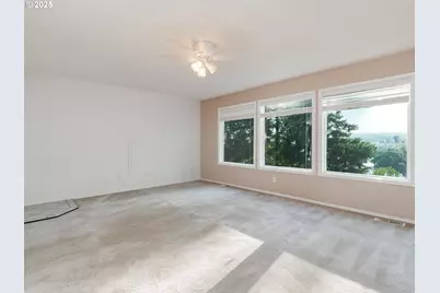 551 Haussler Rd, Kelso, WA 98626 - Photo 8