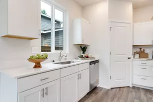 153 NW 29th Way, Battle Ground, WA 98604 - Photo 14