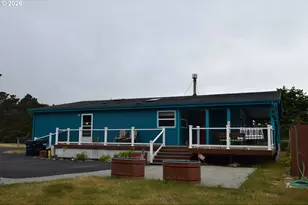 24120 Carpenterville Rd, Gold Beach, OR 97444 - Photo 1