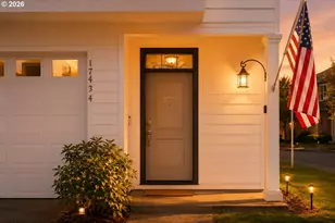 17474 SE Reserve Loop, Milwaukie, OR 97267 - Photo 2
