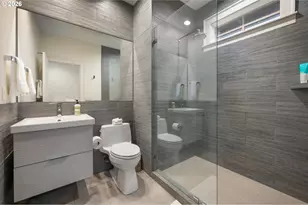 10239 SW Taylor St, Portland, OR 97225 - Photo 28