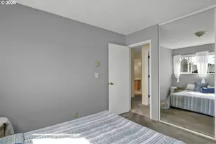 2727 Gateway St, Springfield, OR 97477 - Photo 12