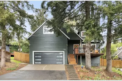 735 SW Caldew Dr, Portland, OR 97219 - Photo 1