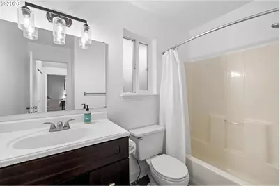 735 SW Caldew Dr, Portland, OR 97219 - Photo 26