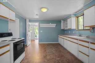 25113 S Ridge Rd, Beavercreek, OR 97004 - Photo 6